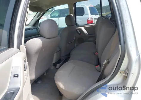 2004 Jeep Grand Cherokee Laredo из США, поврежденный, VIN 1J4GX48S04C268648